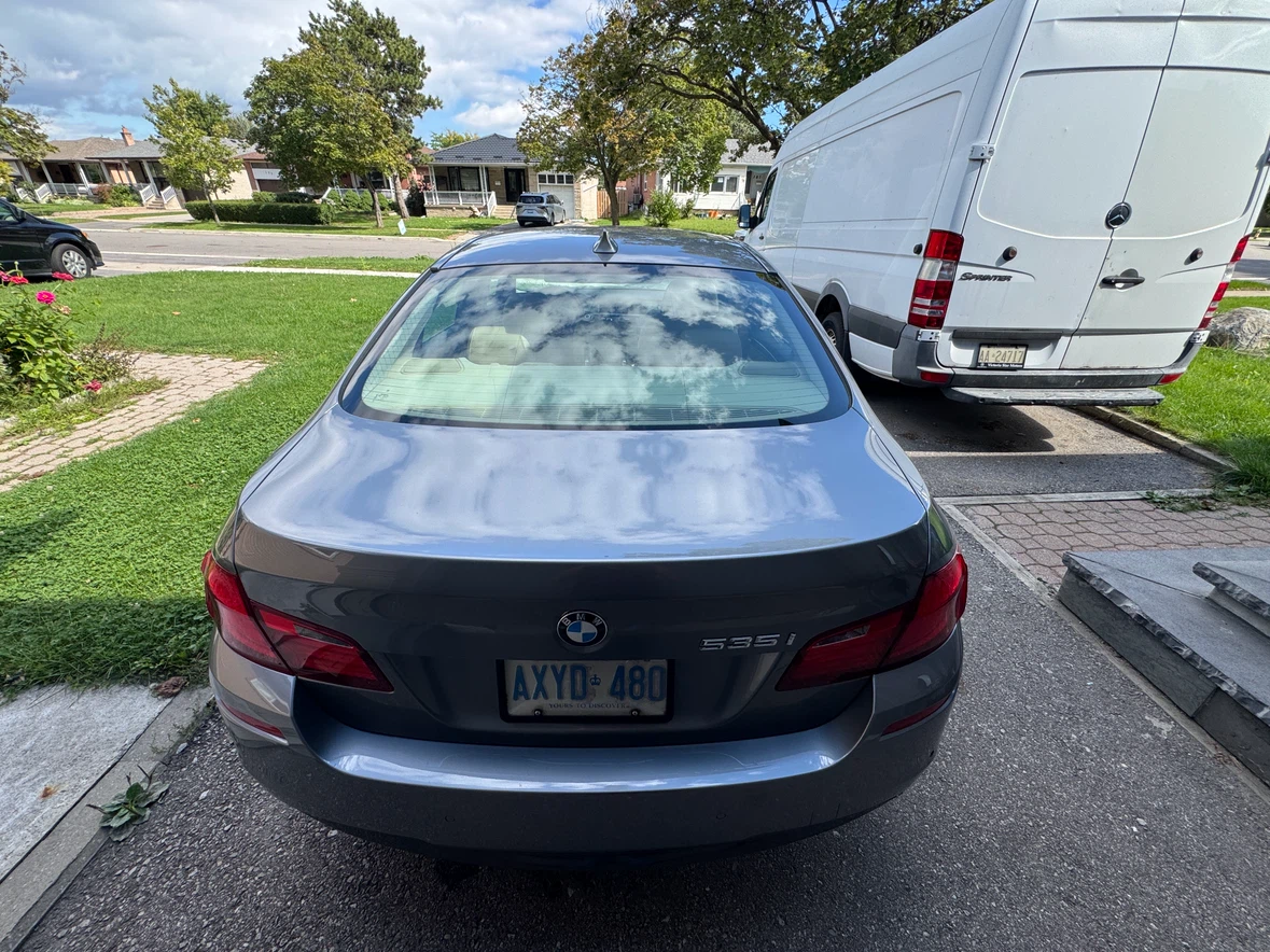 BMW 535i luxury sport sedan. no damage, second owner, NEGOTIABLE - photo 5