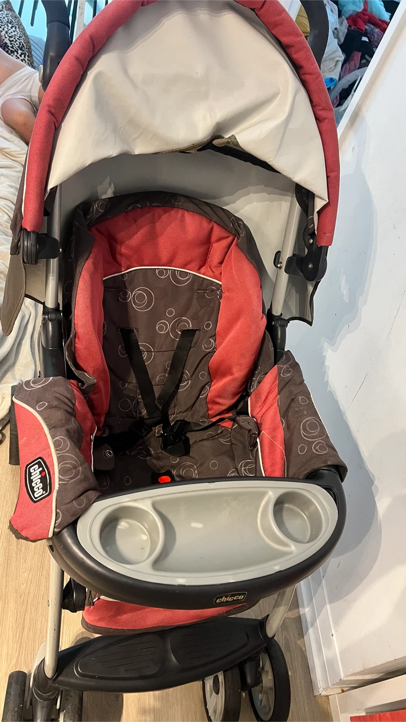Chicco Red and Grey Baby Stroller - photo 4
