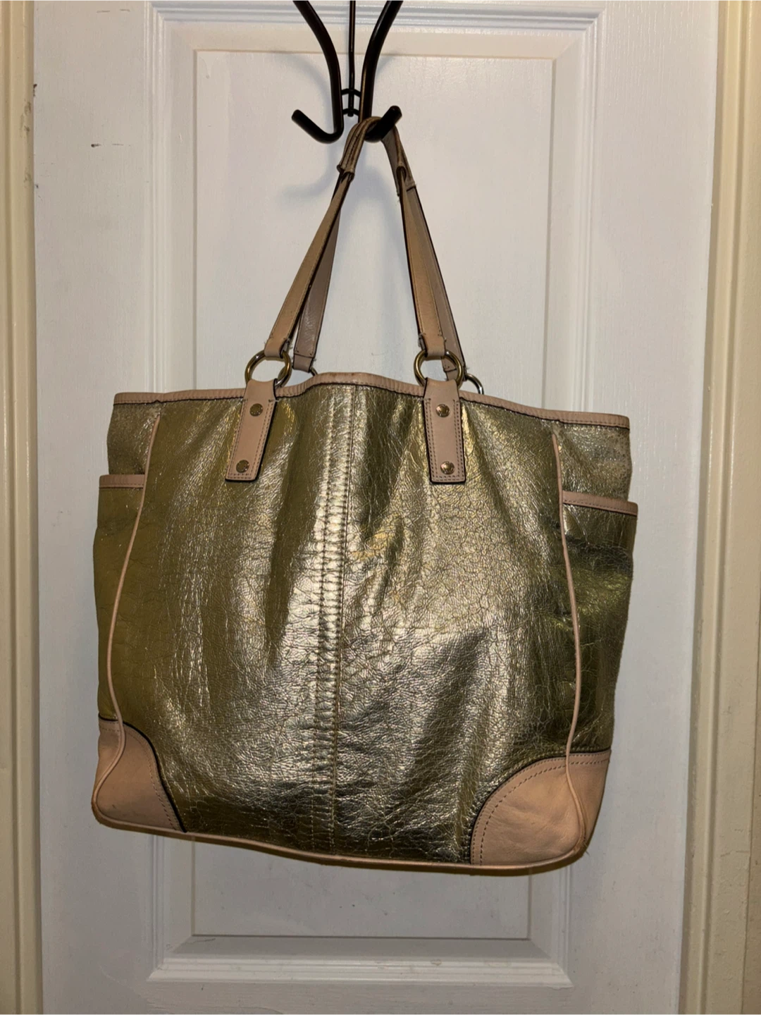 Coach Silver Metallic Leather Shoulder Bag - photo 3