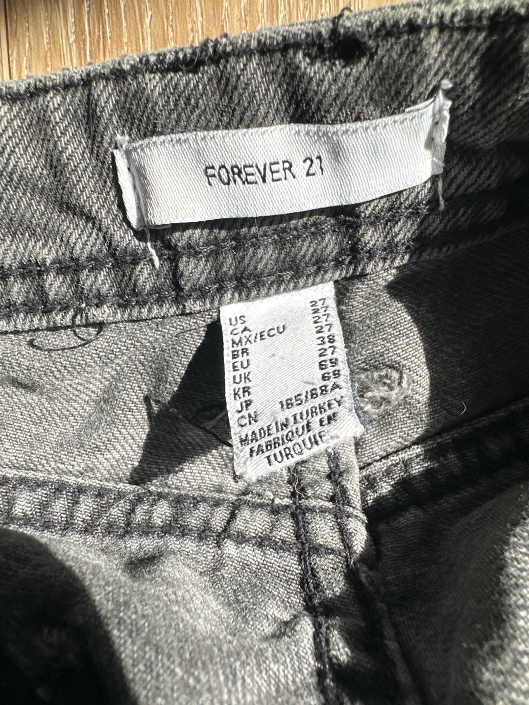 Forever 21 Grey Cargo Jeans Size 27 - photo 5