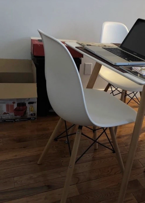 Mid-Century Modern White Dining Chair - photo 2