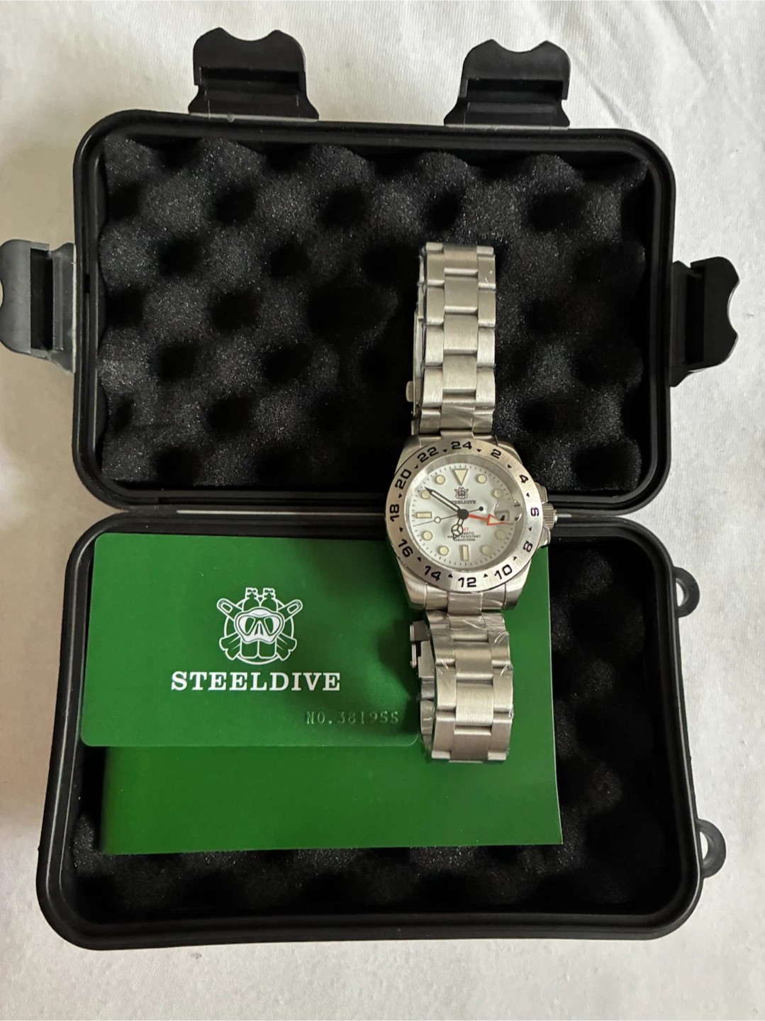 Steeldive GMT Automatic Watch - photo 2