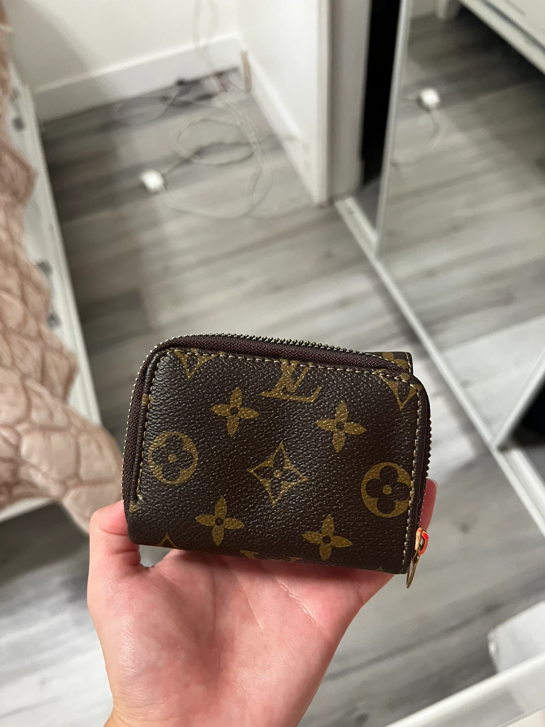 Louis Vuitton Monogram Small Wallet - photo 2
