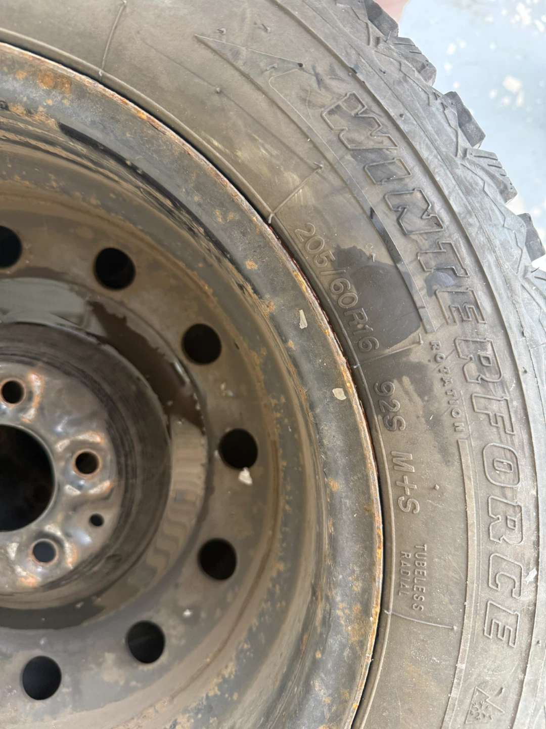 Winterforce 205/60R16 Winter Tires on Rims - photo 3