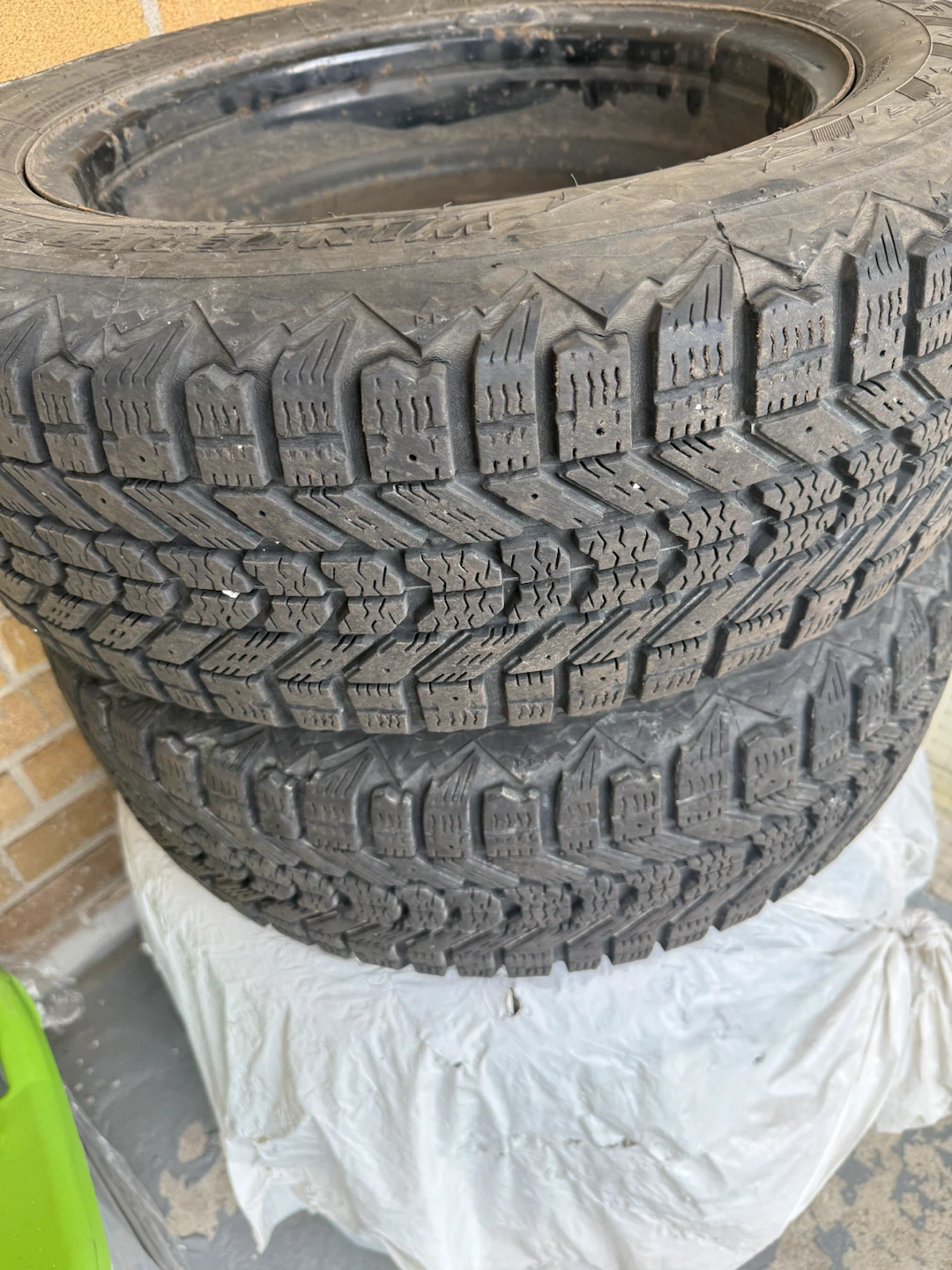 Winterforce 205/60R16 Winter Tires on Rims - photo 5