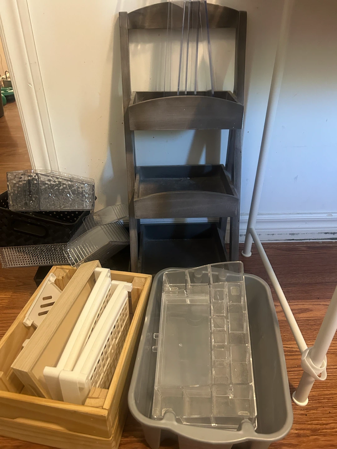 Wooden shelf Baskets and Organizers
