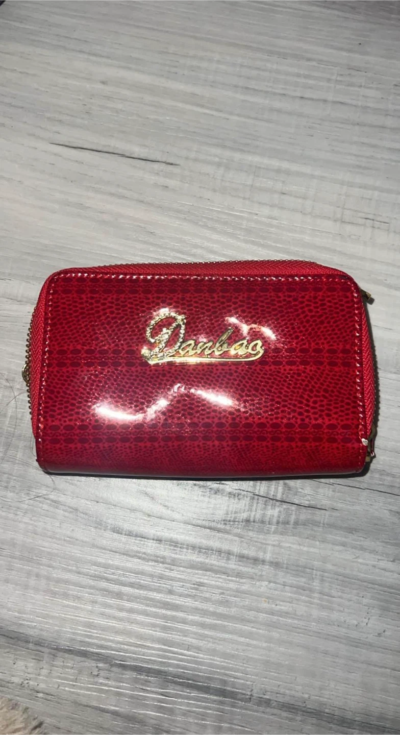 Red Danbao Wallet