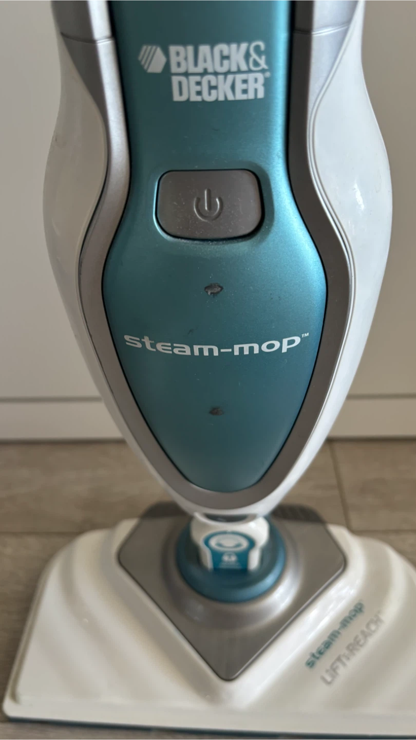 Black & Decker Steam-Mop Lift & Reach - photo 2