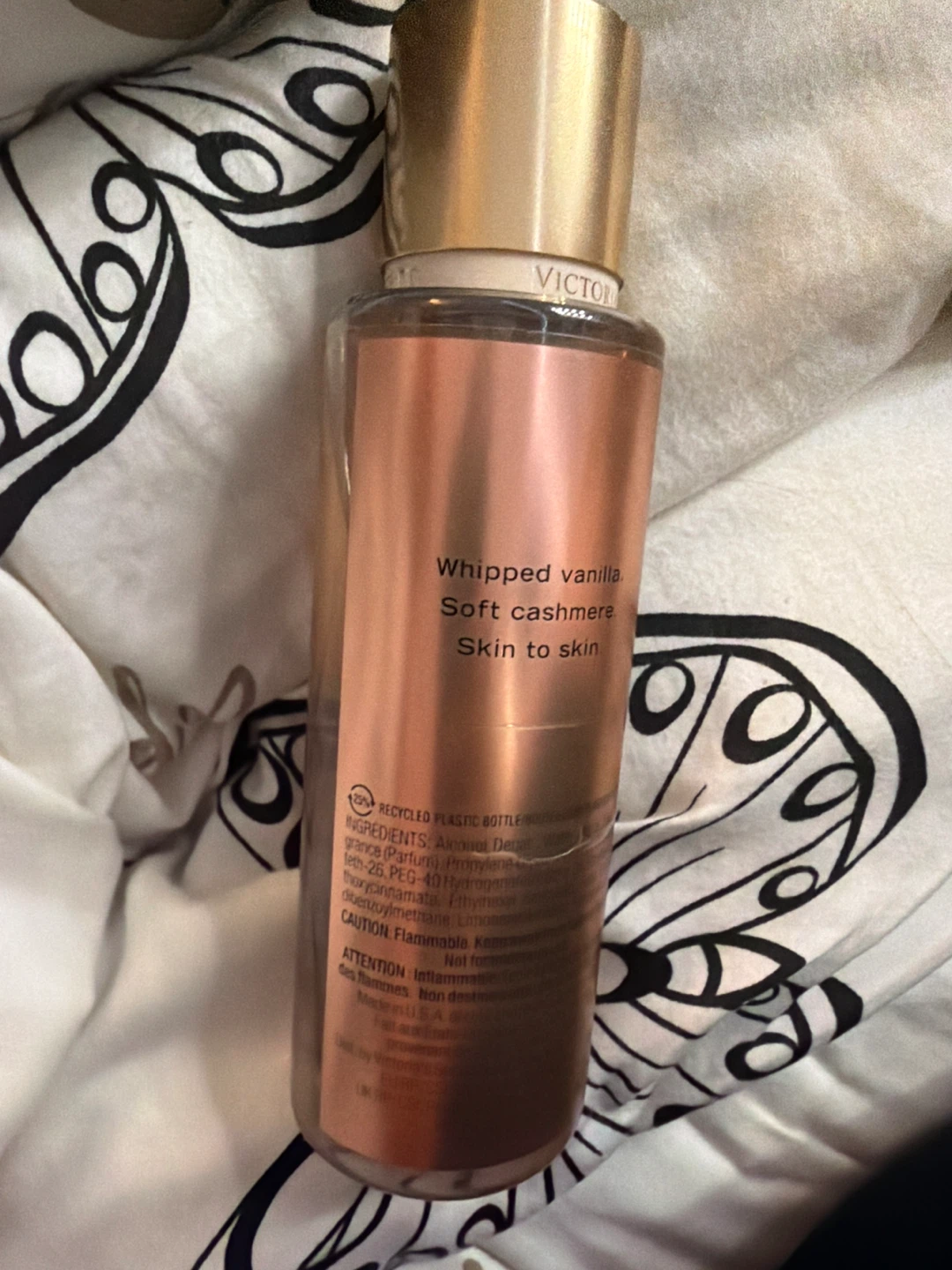 Victoria's Secret Bare Vanilla Fragrance Mist 250 mL - photo 2
