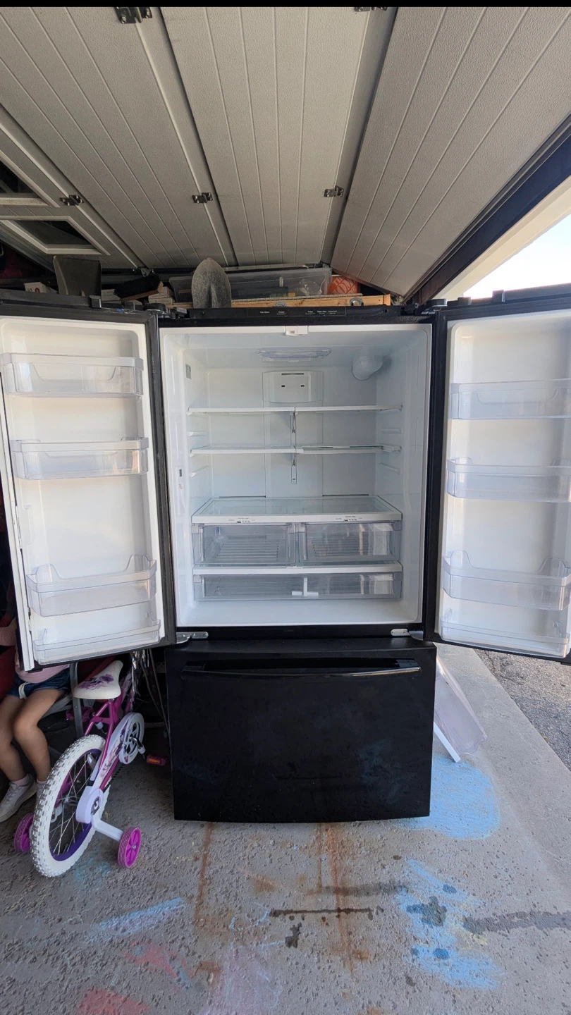 GE FRENCH DOOR REFRIGERATOR.  $60. OBO - photo 2