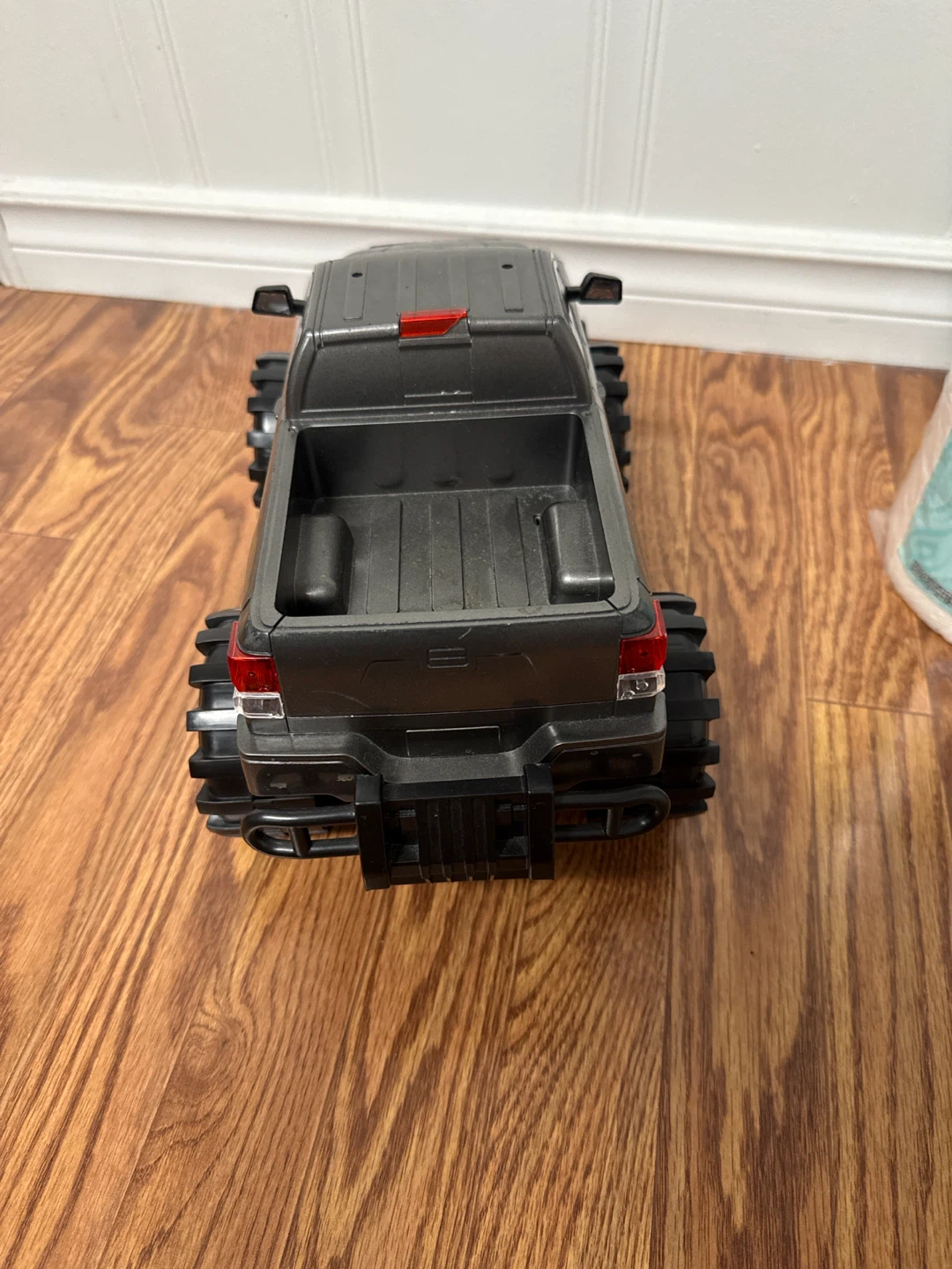 Toyota Tundra Toy Truck - photo 3