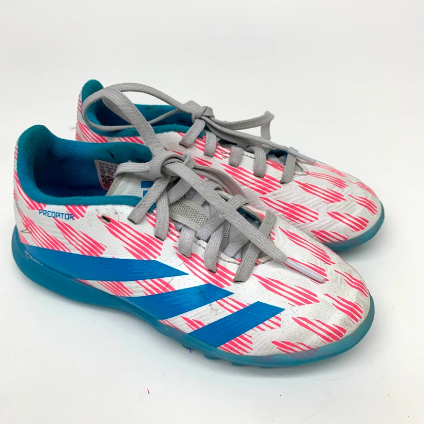 Kids Indoor Soccer Shoes Youth Size 13K Futsal Training Shoes