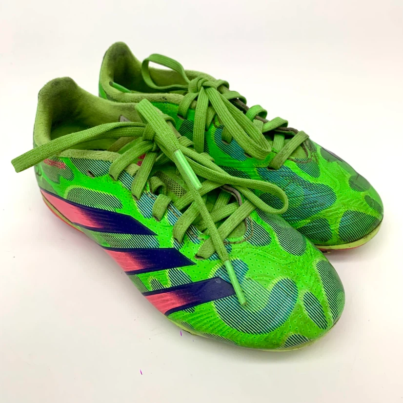 Kids Outdoor Soccer Cleats Youth Size 13K Soccer Shoes Cleats