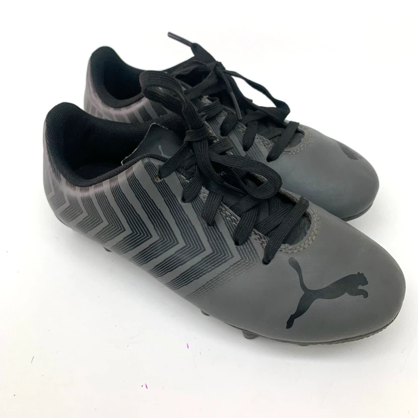 Kids Soccer Cleats Youth Size 13K Black Outdoor Soccer Shoes