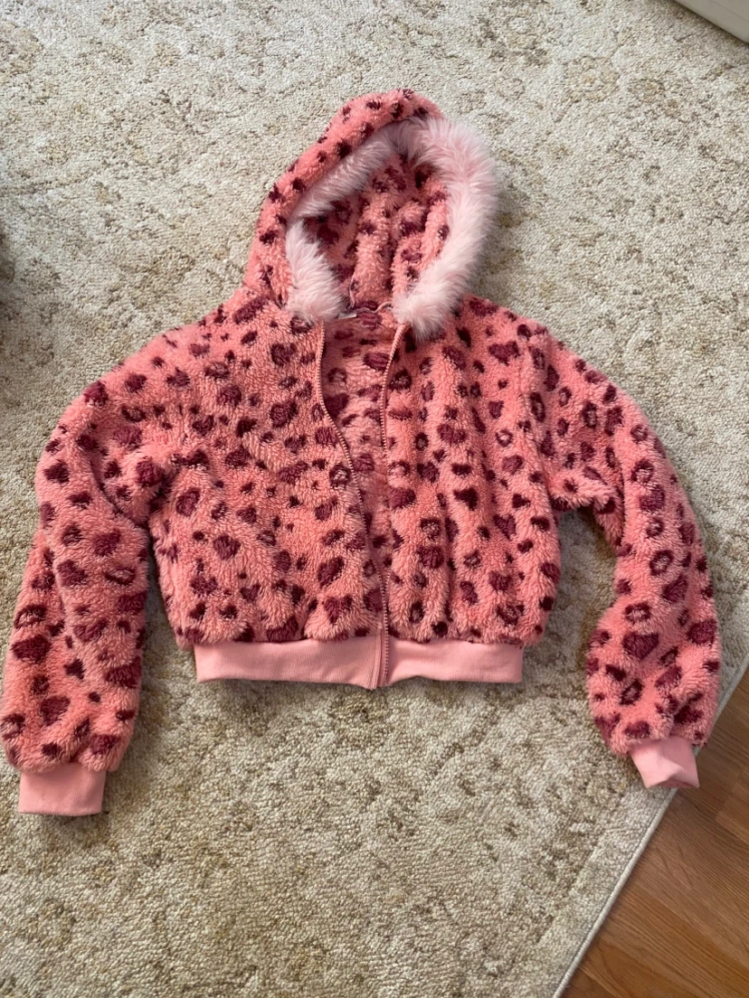 SHEIN Pink Leopard Print Fuzzy Jacket 13Y