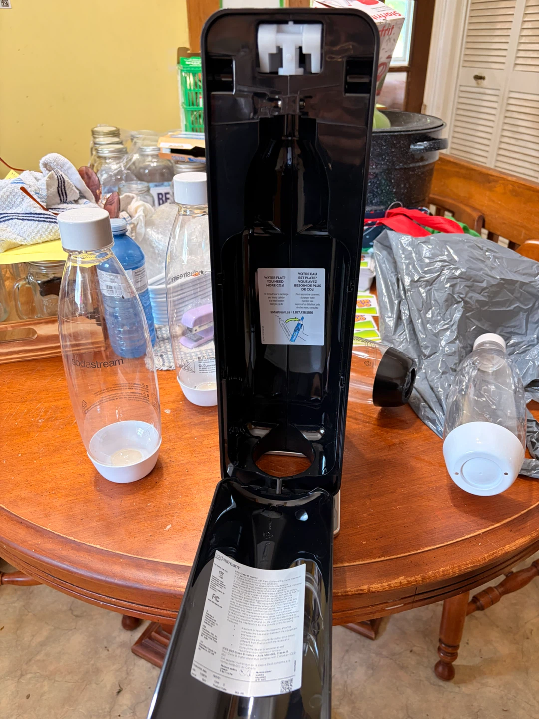 SodaStream Sparkling Water Maker with 4 Bottles - photo 2