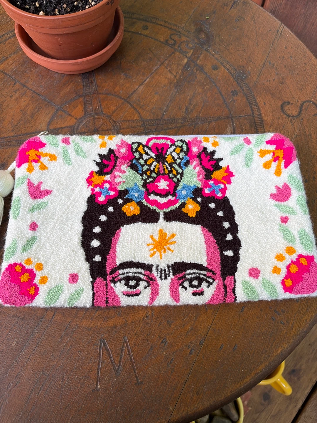 Stunning Hand-Made Frida Kahlo Tapestry Clutch - photo 3