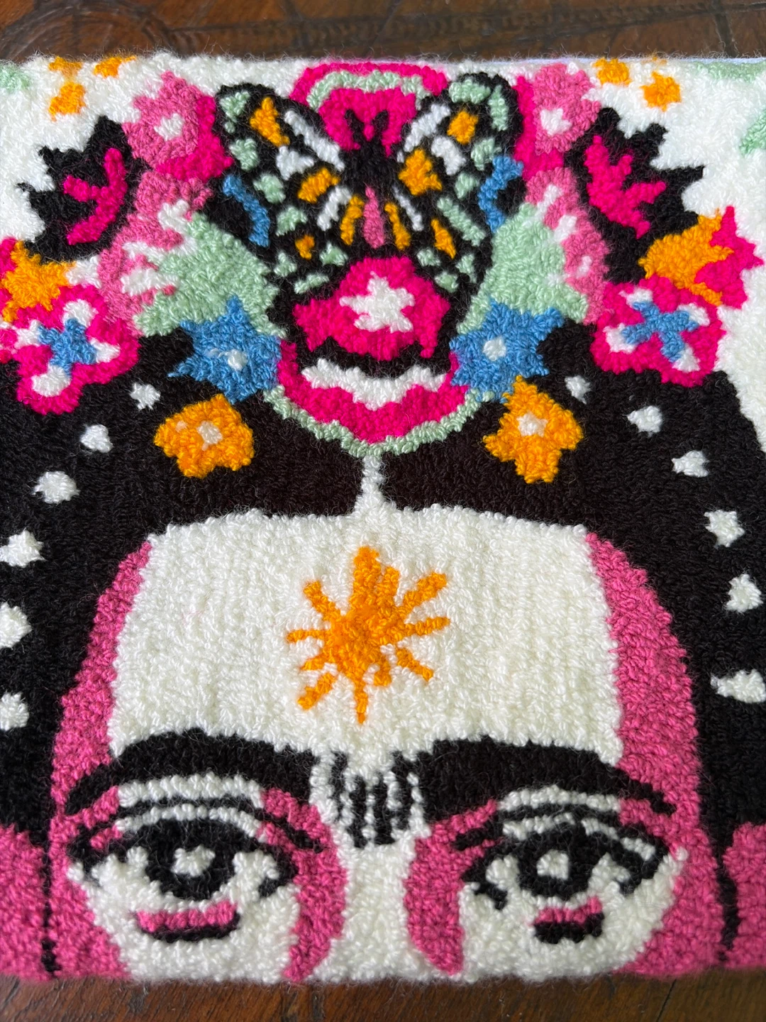 Stunning Hand-Made Frida Kahlo Tapestry Clutch - photo 4