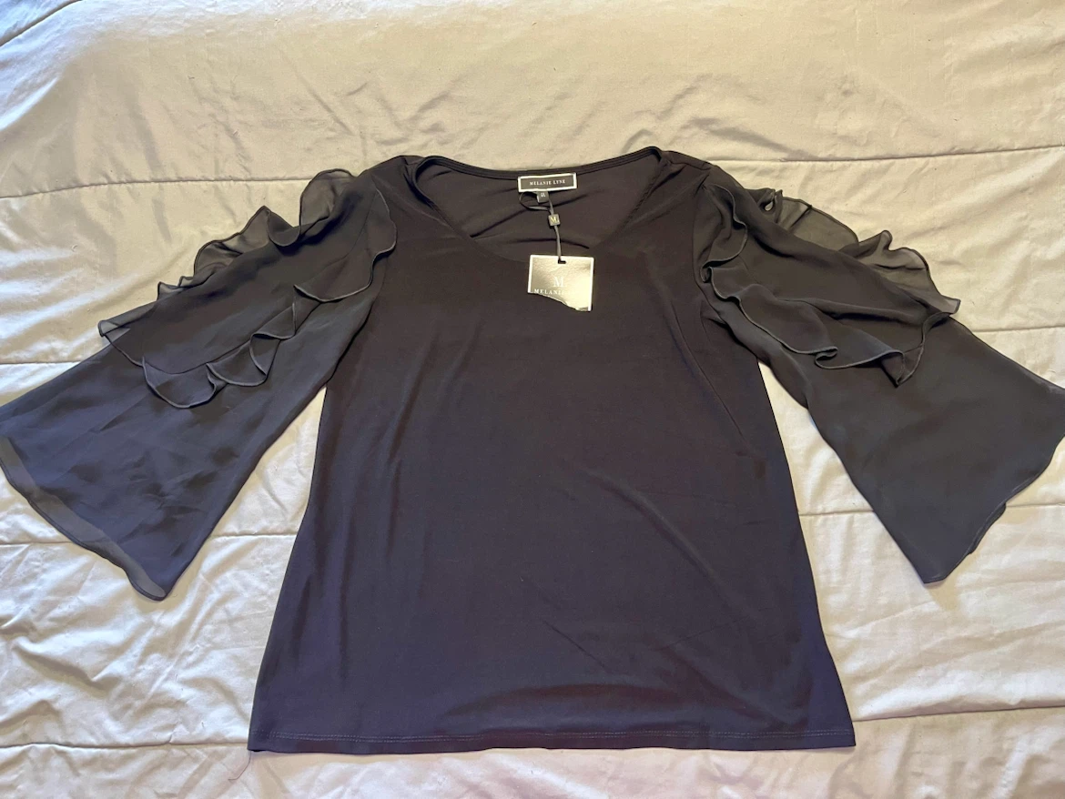 Melanie Lyne Women's Black Top with Ruffles Size G/L