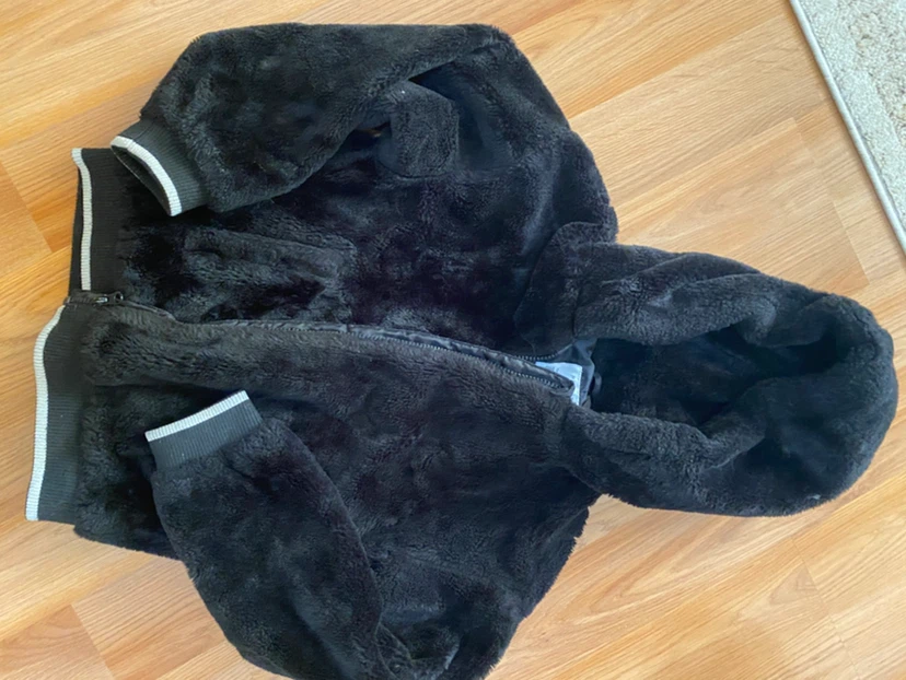 Primark Black Faux Fur Hoodie Jacket girl - photo 3