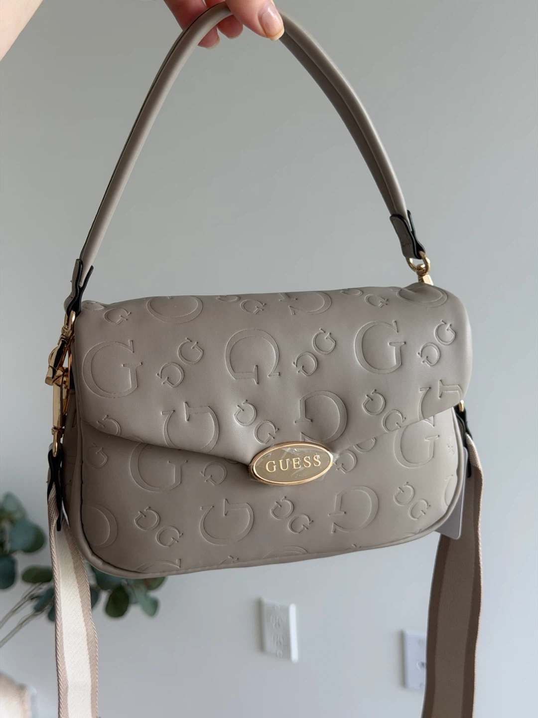 Guess Shoulder Bag - photo 4
