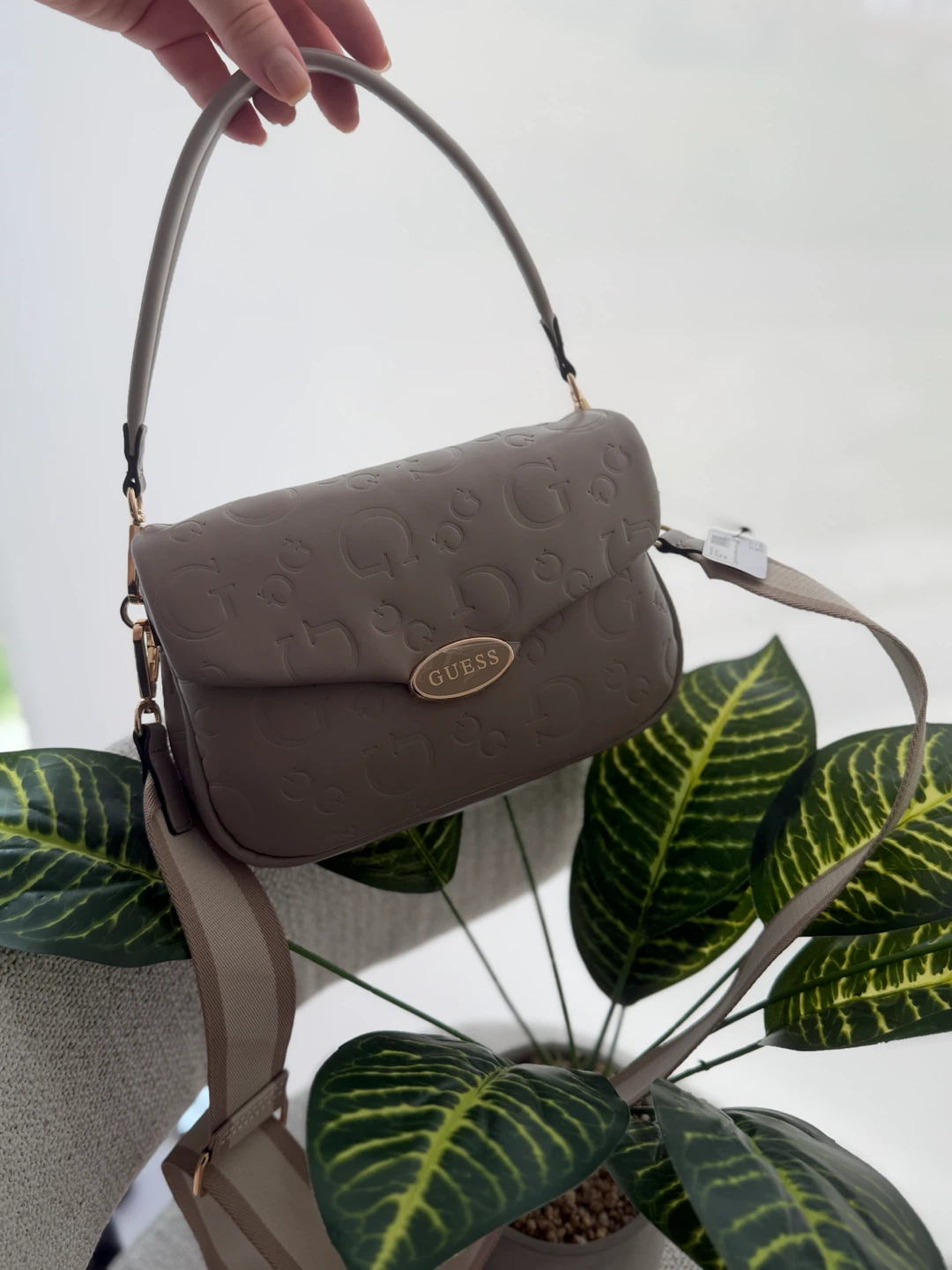 Guess Shoulder Bag - photo 5