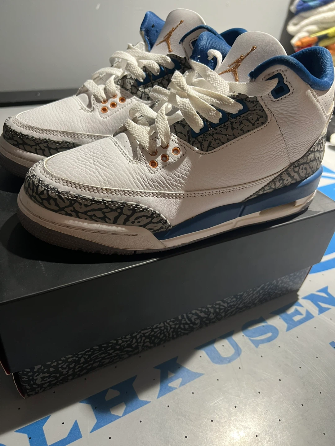 Air Jordan 3 Retro (GS) Sneakers