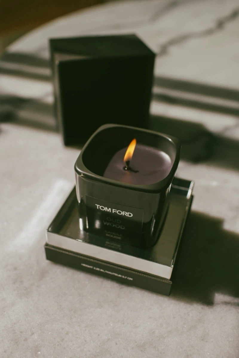 Tom Ford Oud Wood Candle - photo 5