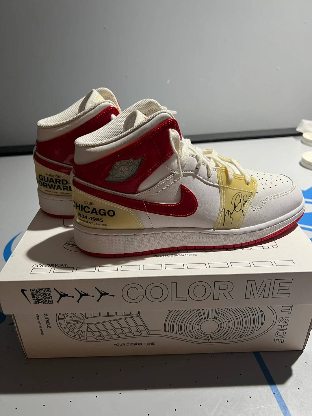 Air Jordan 1 Mid SS (GS) White/Red - photo 2