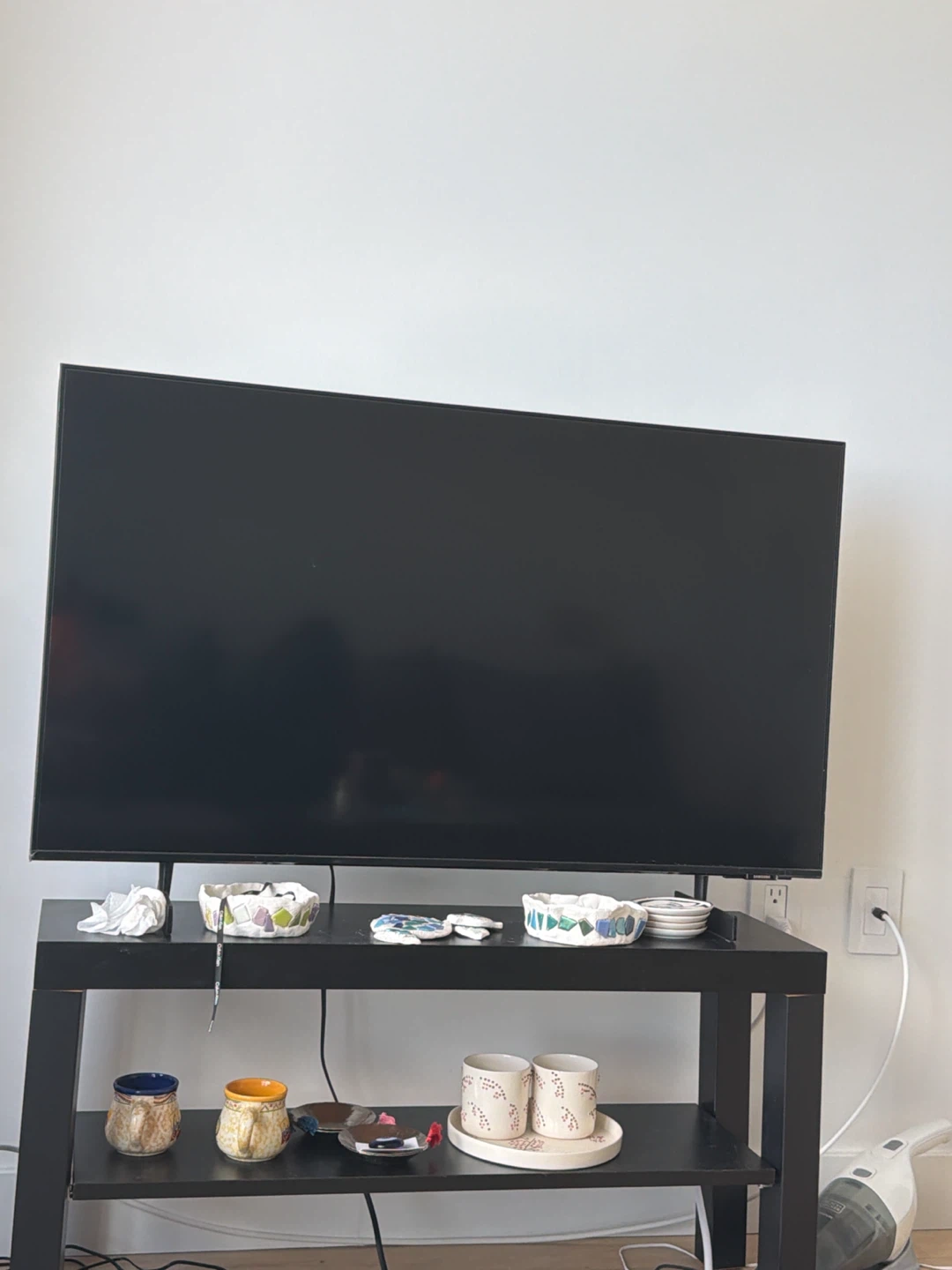 Samsung Black Flat Screen TV