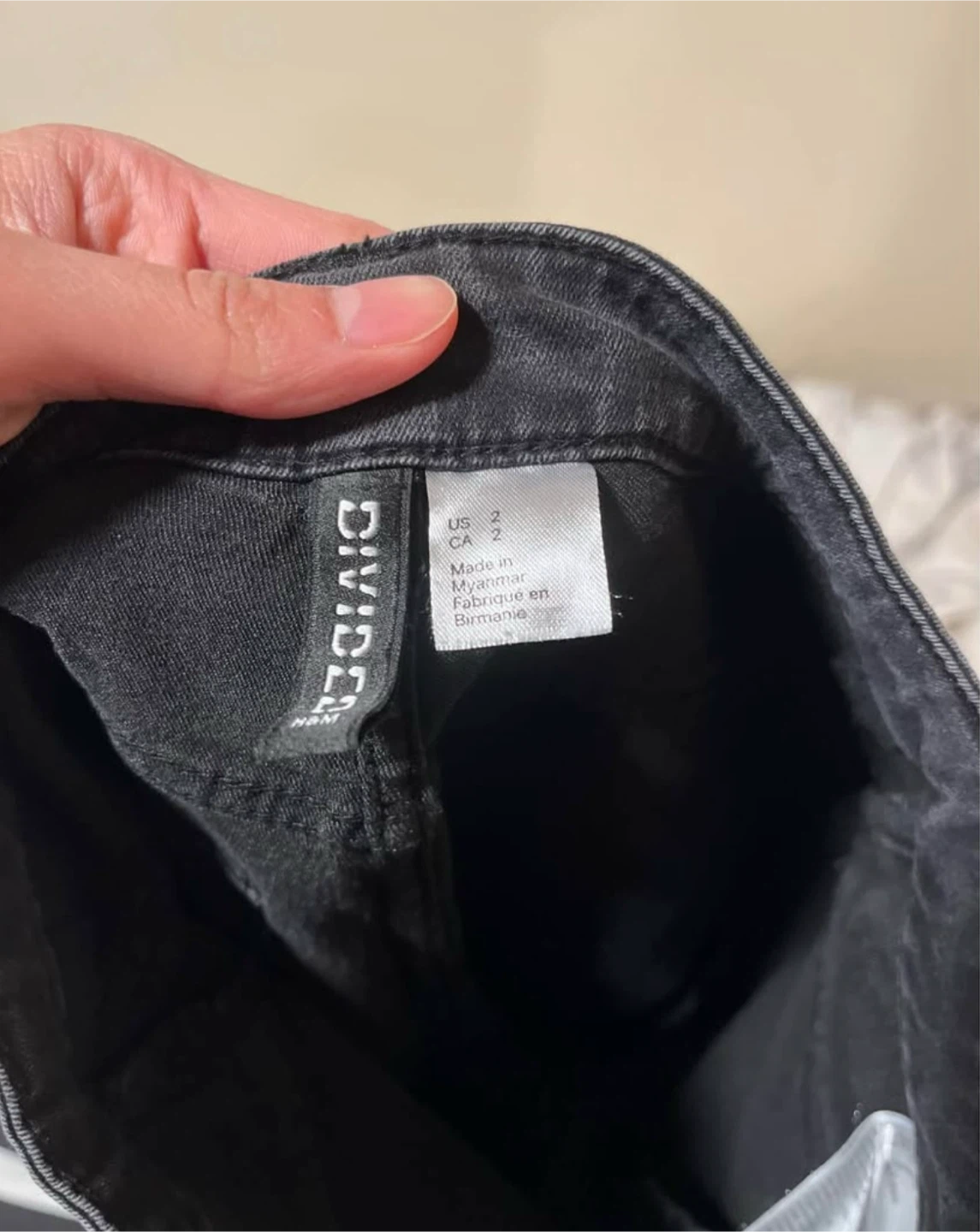 Divided by H&M Black Skinny Jeans Size 2 - photo 3