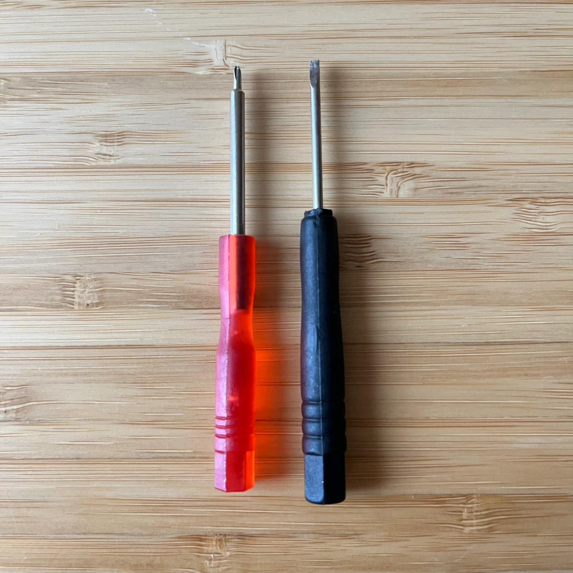 Small Precision Screwdriver Set (2 pcs)