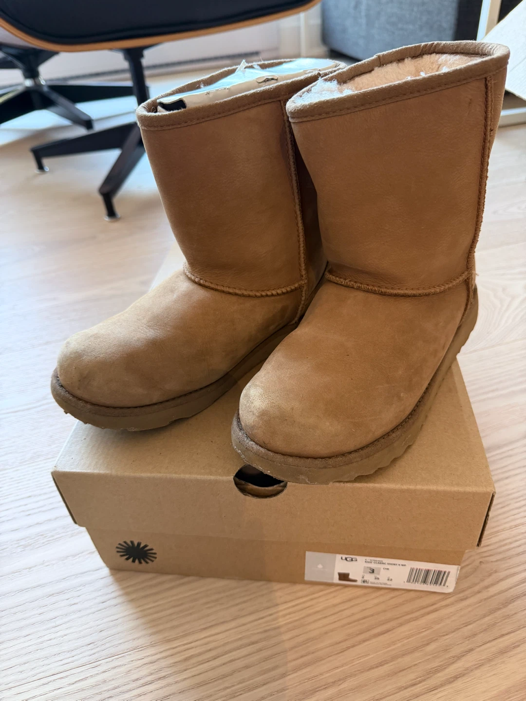 UGG Kids Classic Short II Boots - waterproof