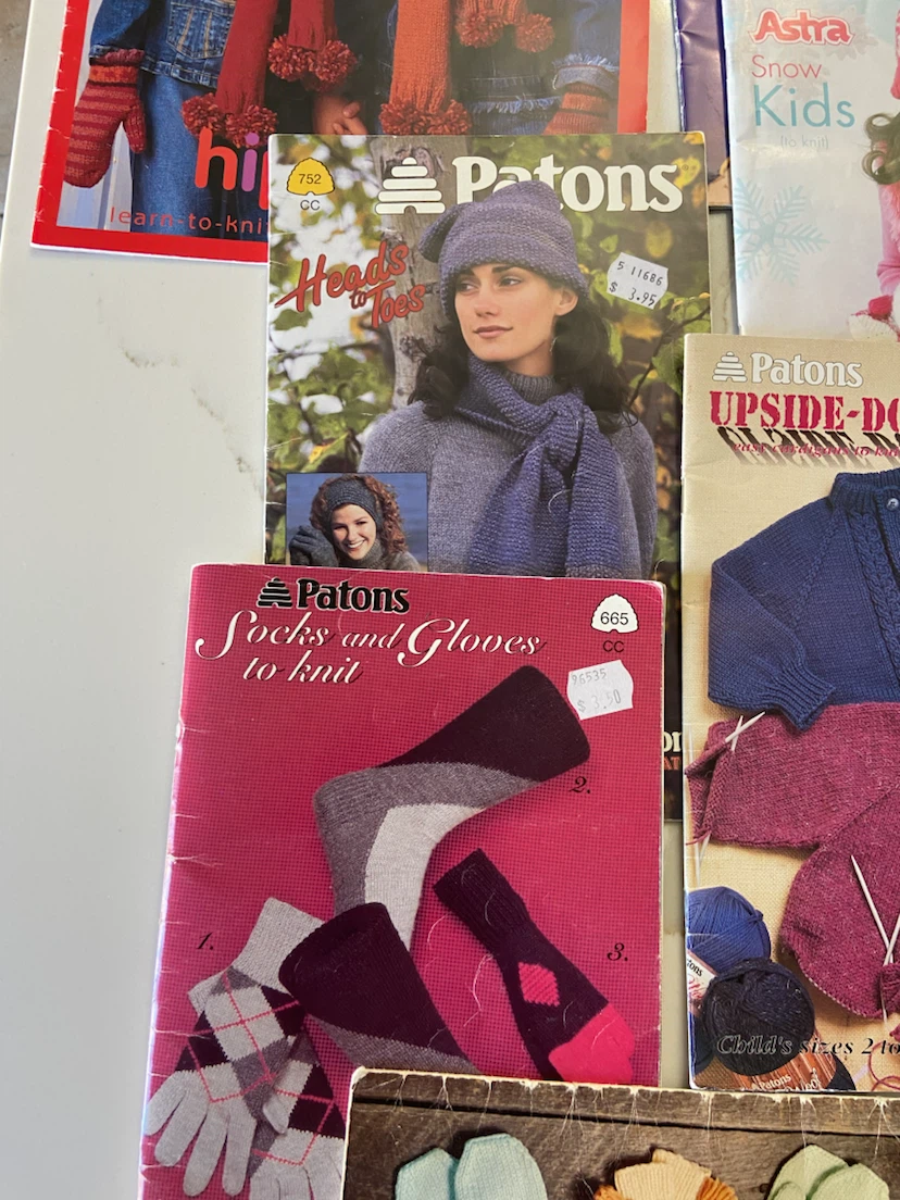 Collection of Vintage Knitting and Craft Pattern Booklets - photo 3