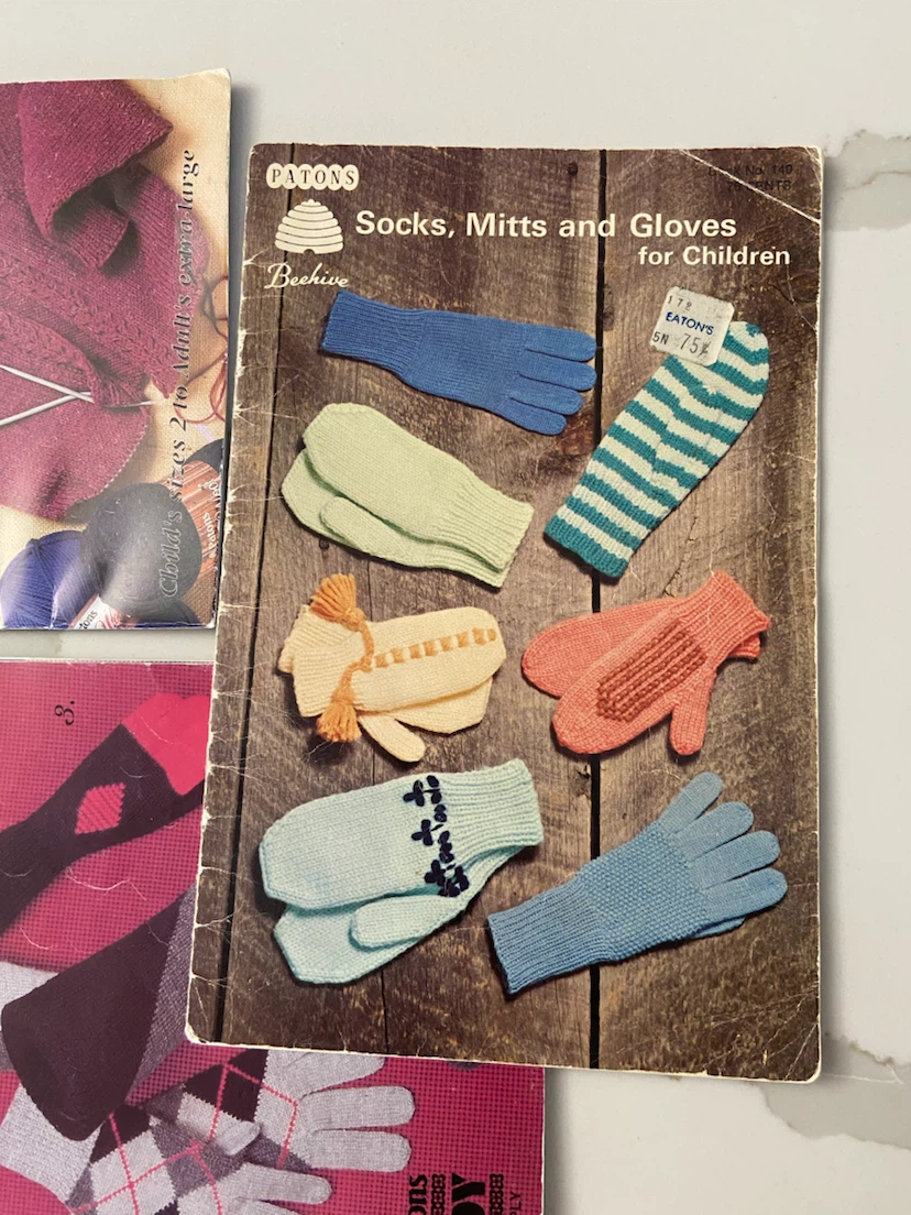 Collection of Vintage Knitting and Craft Pattern Booklets - photo 5