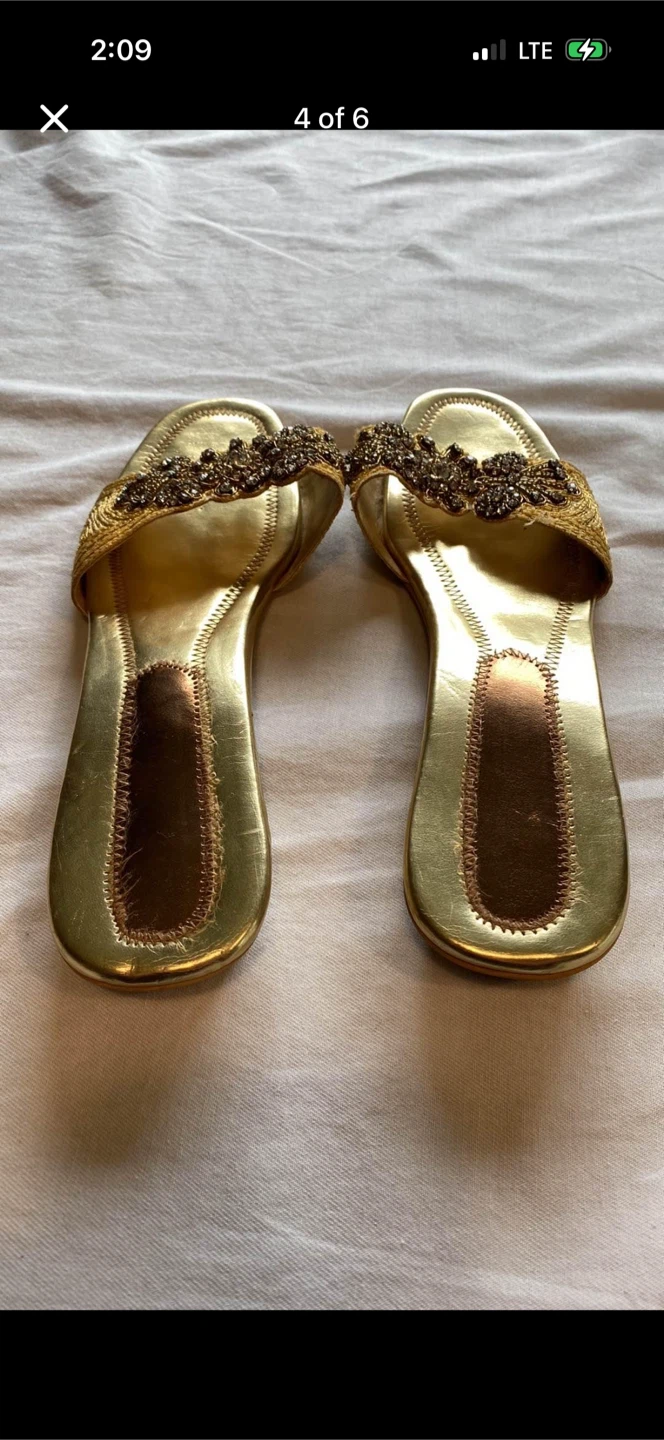 Golden Slip On Sandals With Small Heel And Rhinestones - photo 4