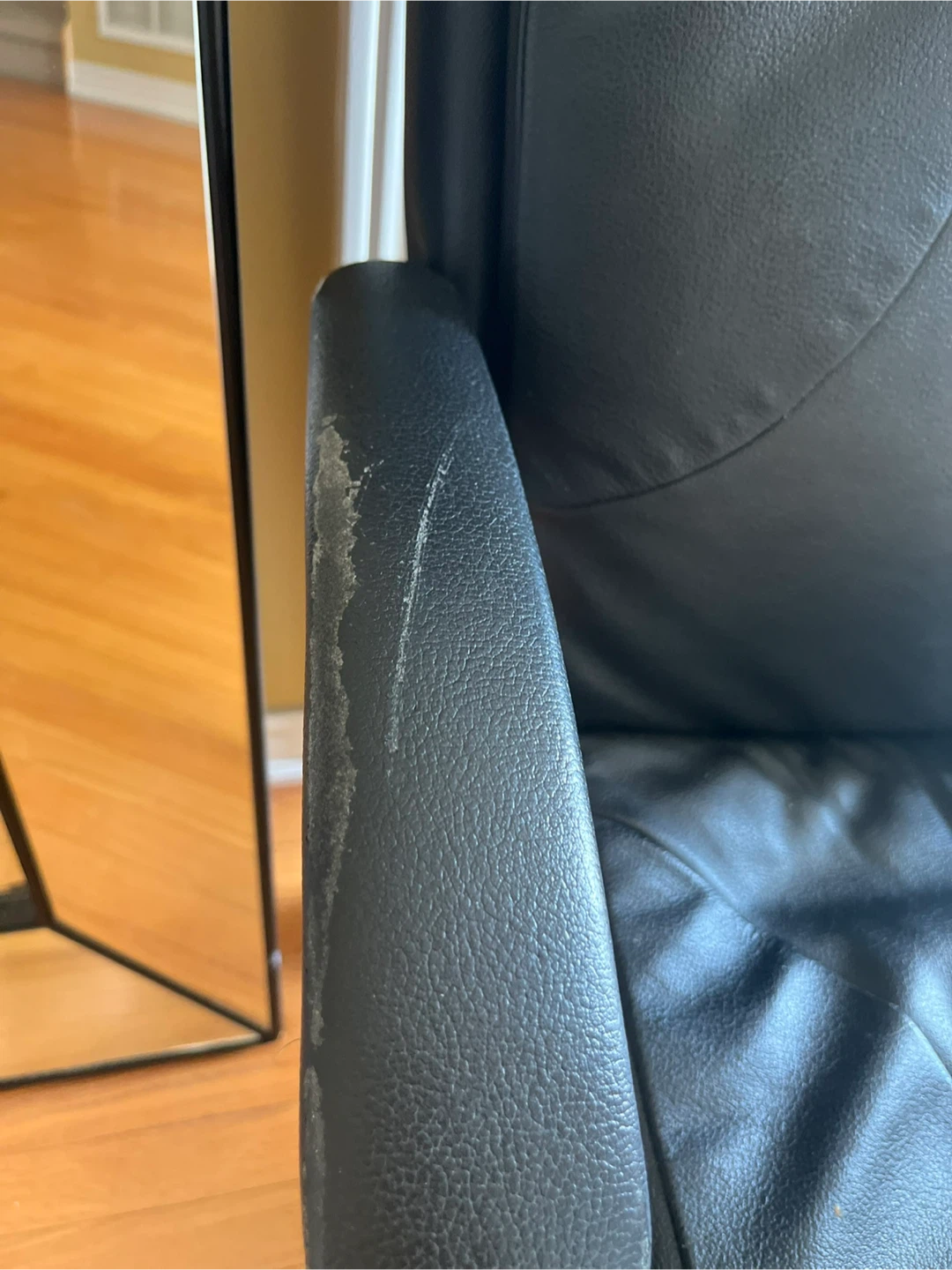 Black Office Chair - photo 2