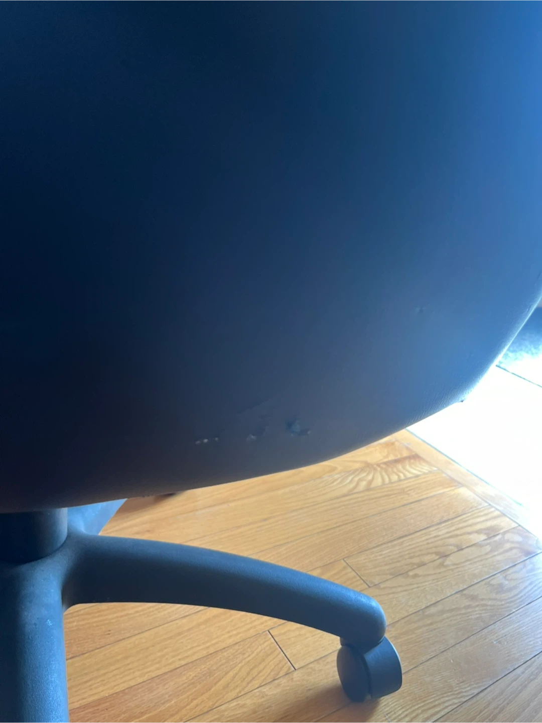 Black Office Chair - photo 5