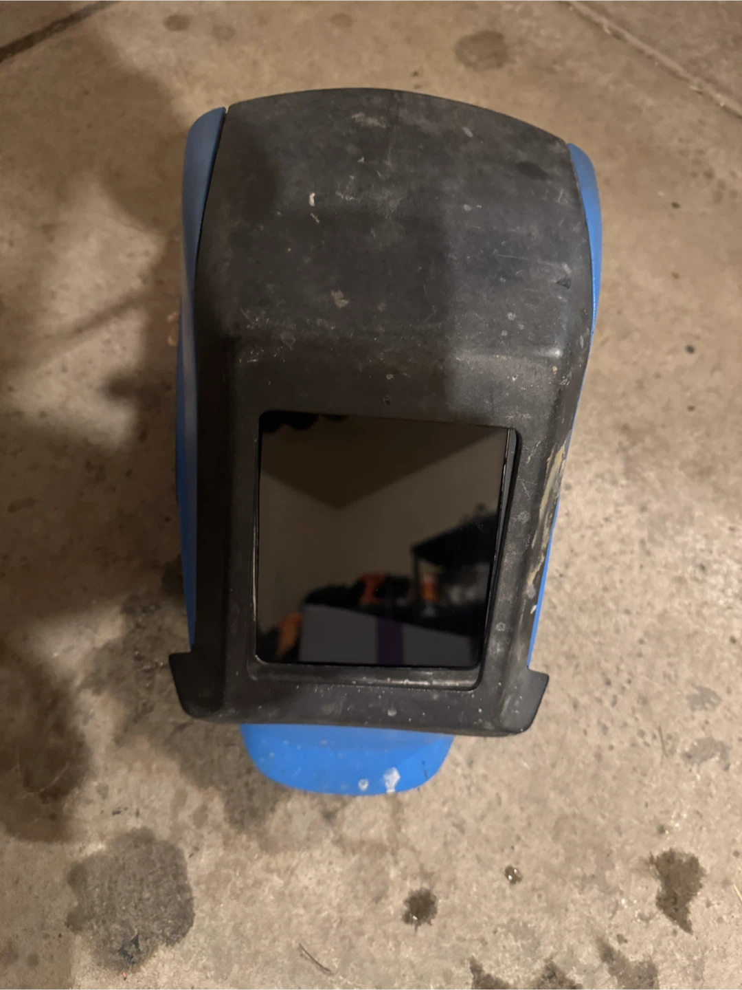 Welding Helmet. Auto darkening.
