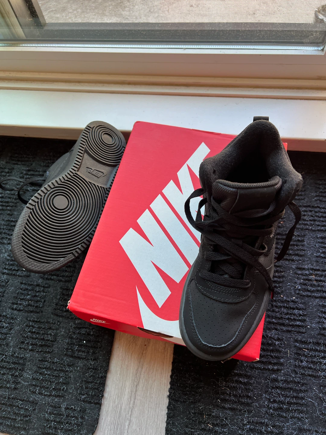 Nike Court Borough Mid (GS) Black Size 3.5Y - photo 2