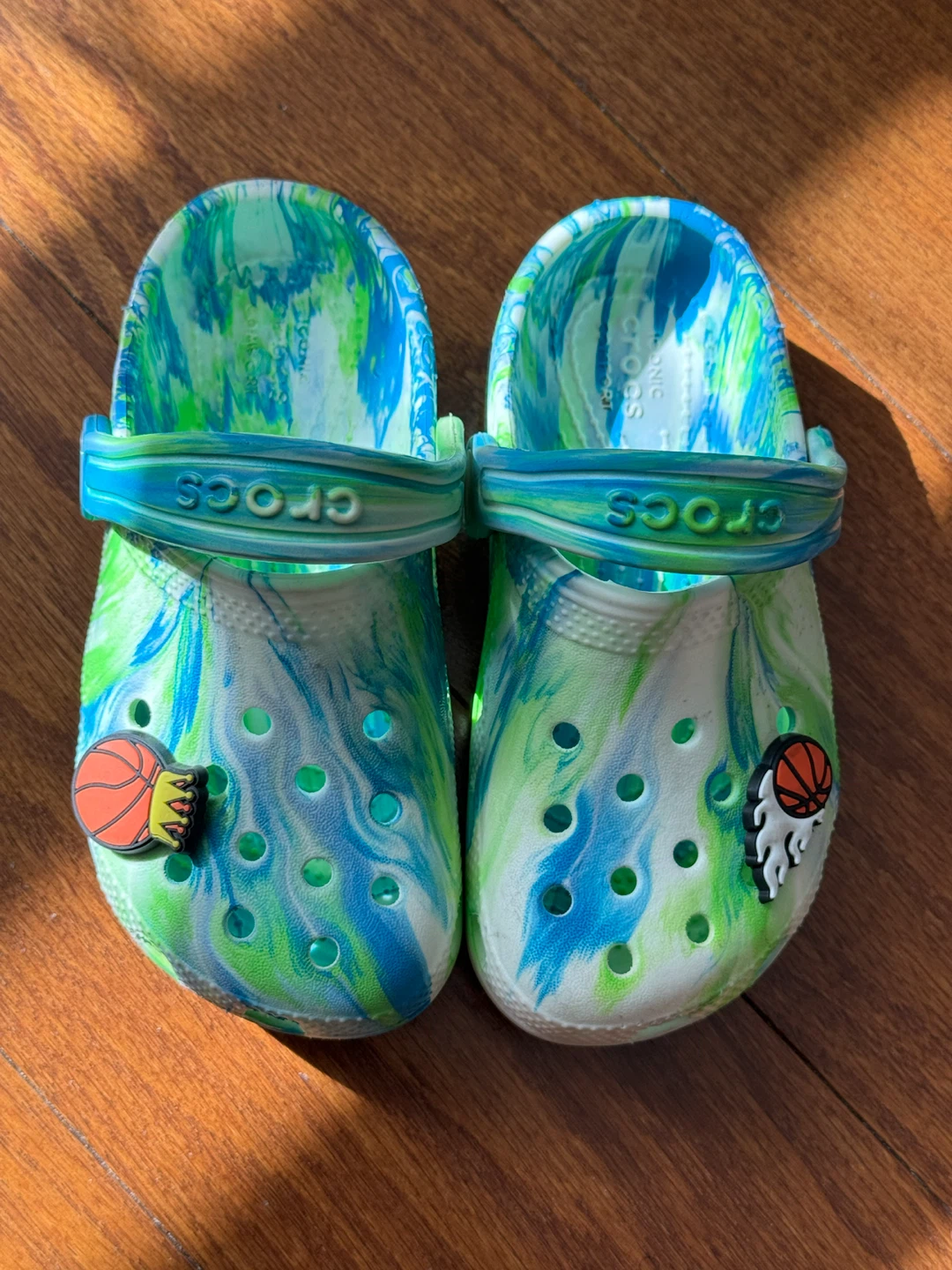Crocs Kids' Clog Shoes ( Size 10 )