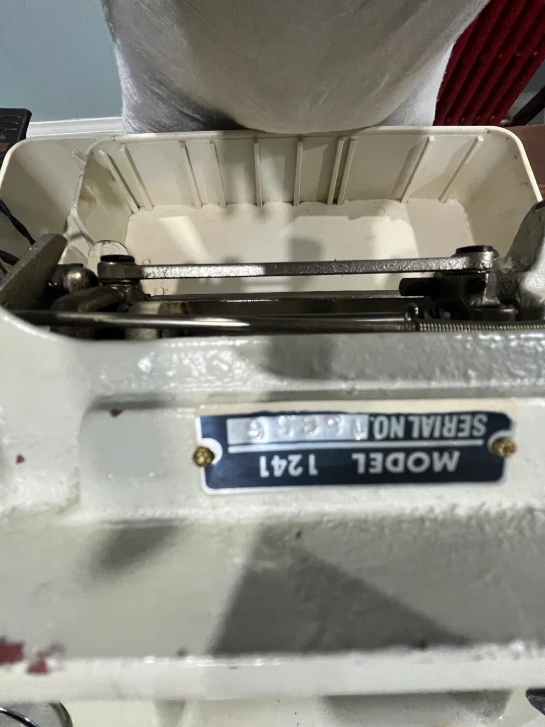 Sewing Machine Model 1241