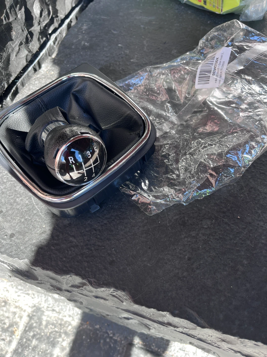 Gear shift assembly