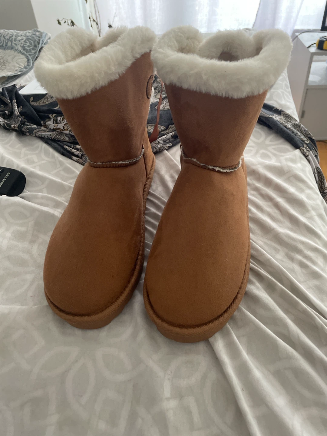 New Suede Boots with Bows
