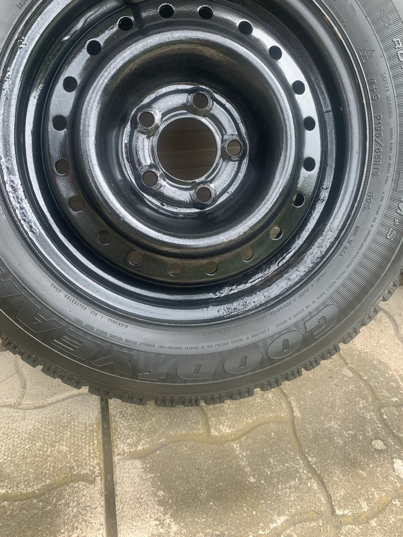 Winter Tires on Rims - photo 5