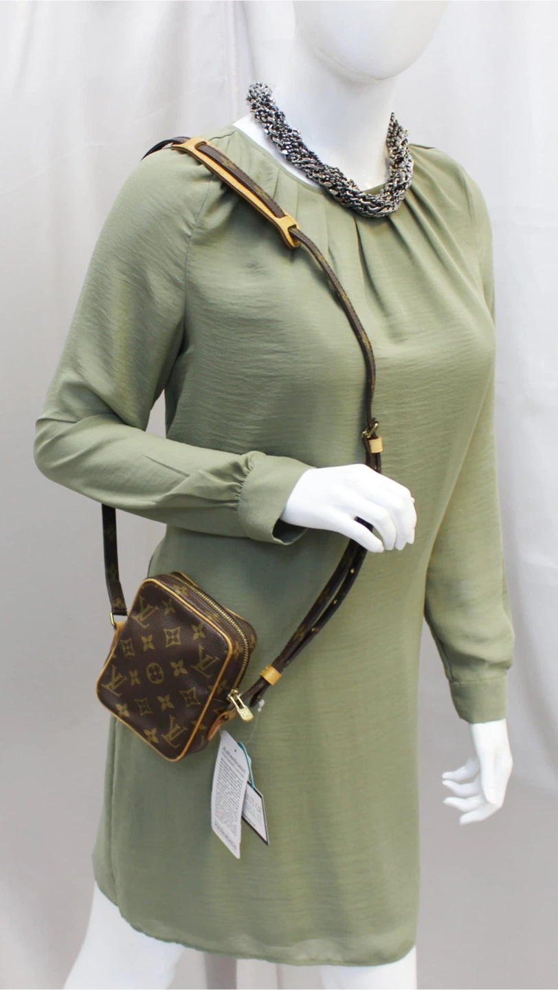 Louis Vuitton 1988 Monogram Mini Danube Crossbody Bag - photo 4