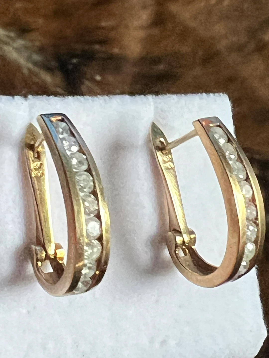 10k Gold and Diamond Earrings 1.00 CTW - photo 2