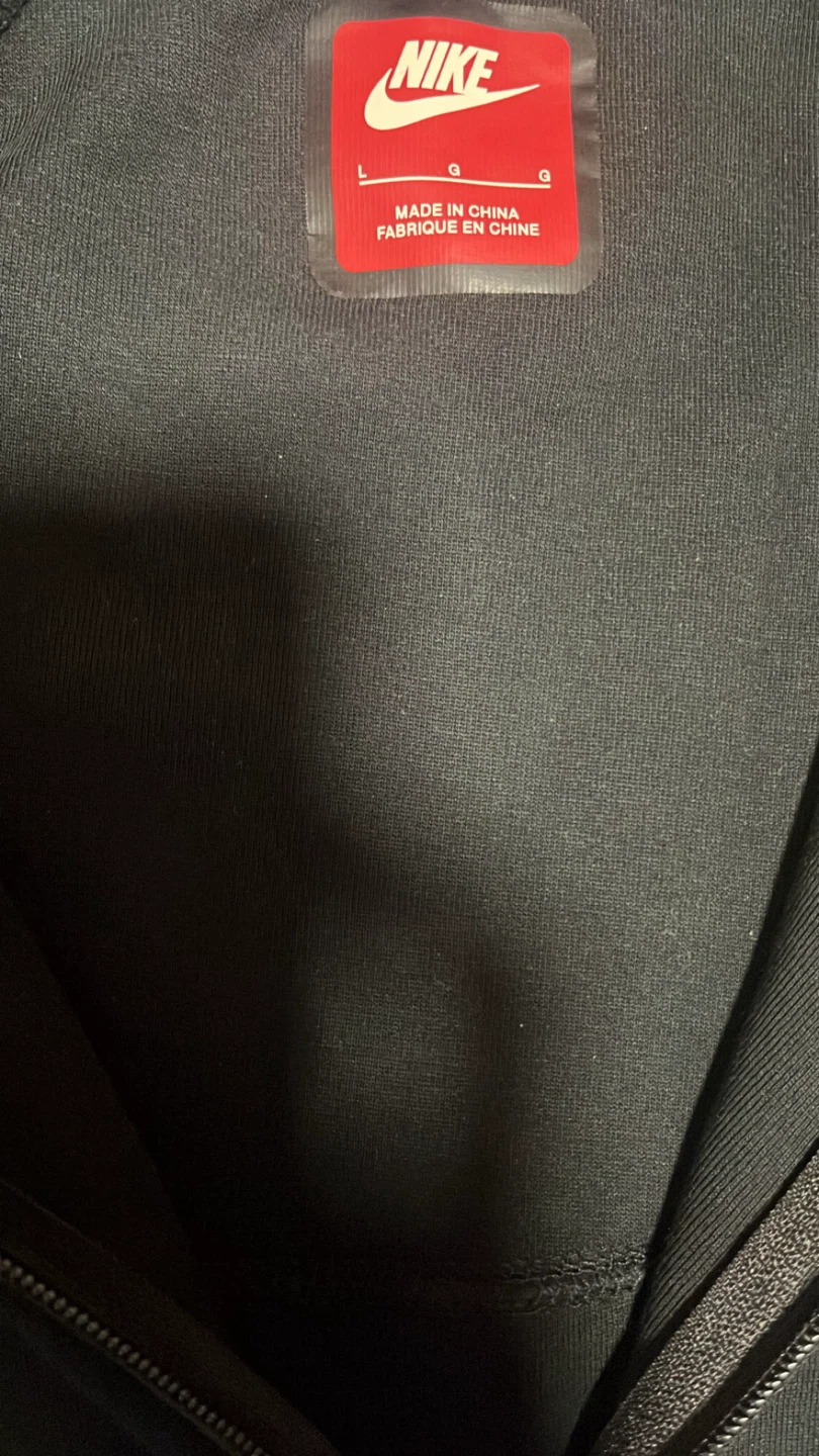 Nike Tech Reflective Tracksuit - photo 3