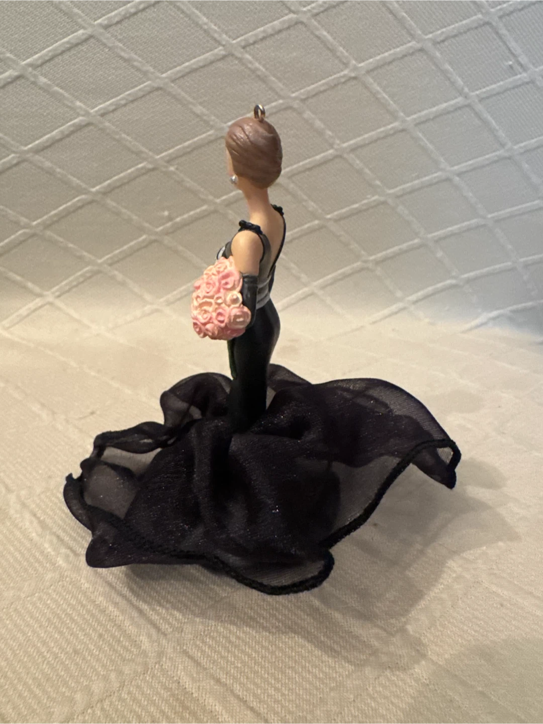 Hallmark Barbie 40th Anniversary Keepsake Ornament - photo 3