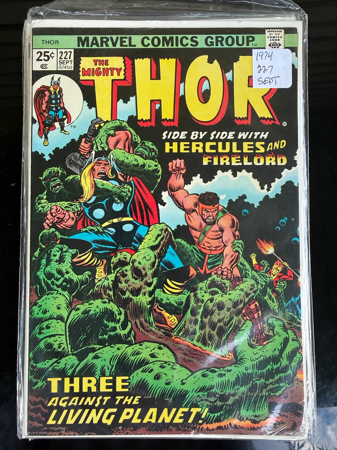 VINTAGE THOR + TINTIN COLLECTION — 14 PIECES — $120 - photo 3